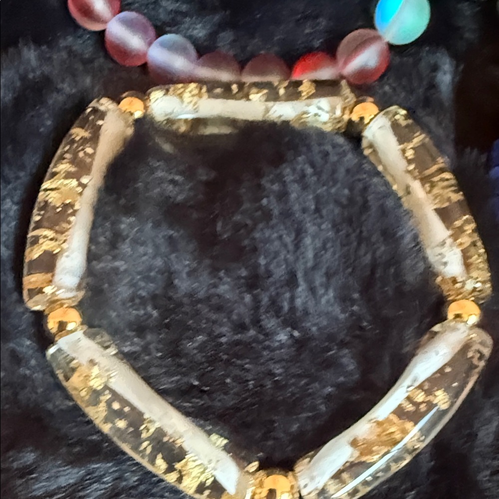Elegant Multicolor Beaded Bracelet Set - Picture 5 of 5